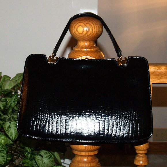 Vintage La Belle Montreal - Black Patent Leather Purse - Picture 2 of 16